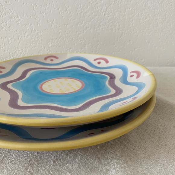 Vintage (2) Italian pottery plates - Picture 5 of 6